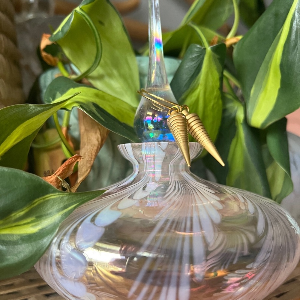 Devination Cone Hoops - Picture 5 of 6